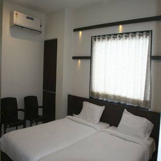 Hotel GomatGiri Lodging And Boarding, Aurangabad 5